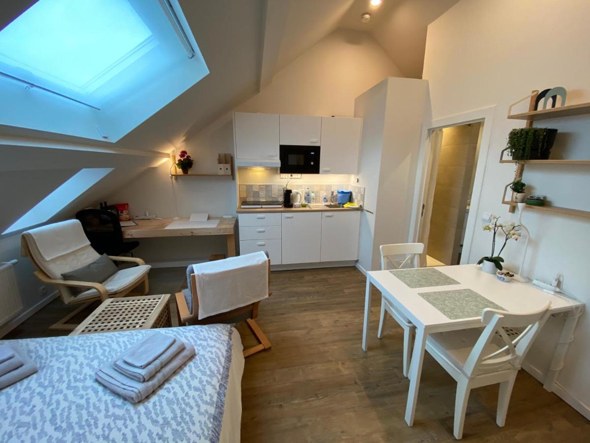 Logies-M Comfort Studios Inc Bikes B&B Ostende Exteriér fotografie
